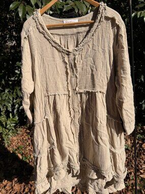 Paper Lace Beige Ruffle Tunic with Pockets L | Boho Layering Top